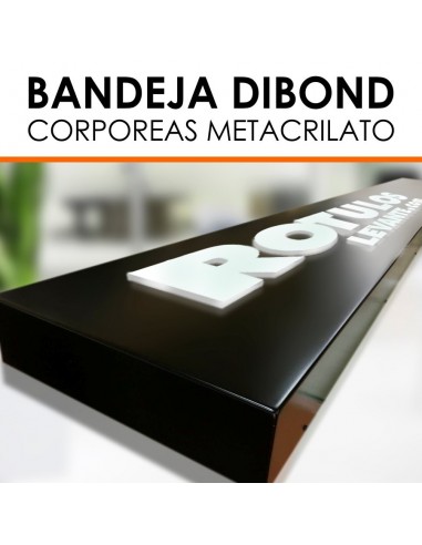 Bandeja dibond con letras metacrilato