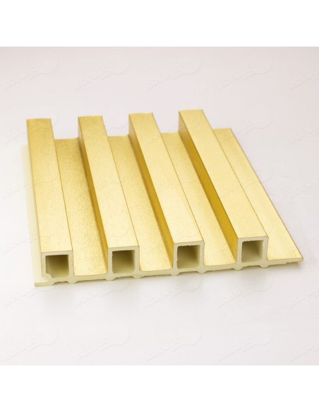 Listones para paredes pvc dorados.