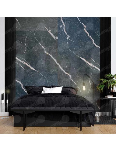 Revestimiento de pared negro brillo estilo mármol elegante y moderno
