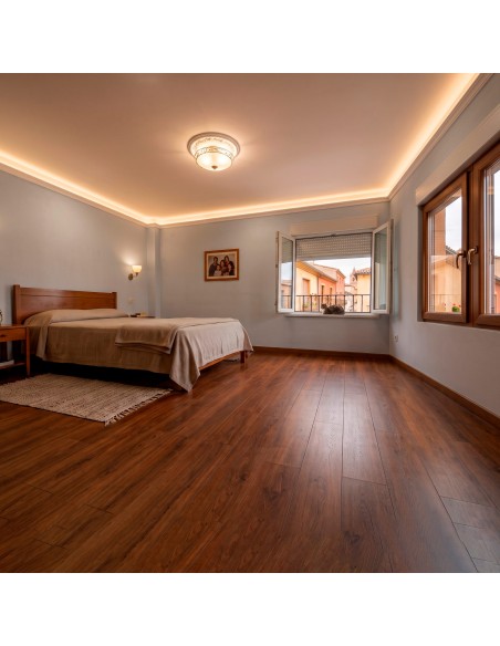 Suelo spc ébano efecto madera para interiores con personalidad