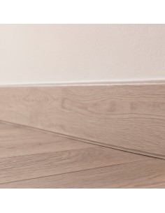 Rodapié spc para interior efecto madera 2