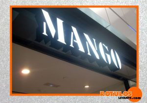 letras luminosas