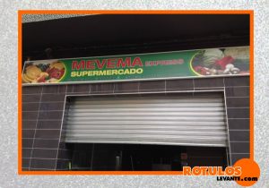 Rótulo sin Luz fruteria